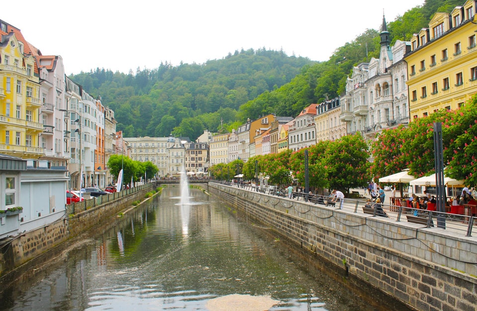 Karlovy Vary: one of the most beautiful spas in the Europe – BOHO TRAVELS